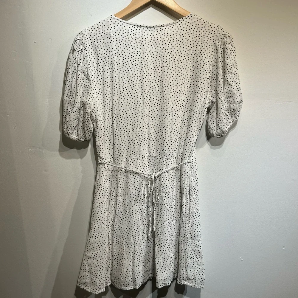 Abercrombie & Fitch Puff Sleeve Mini Dress - Picture 4 of 10